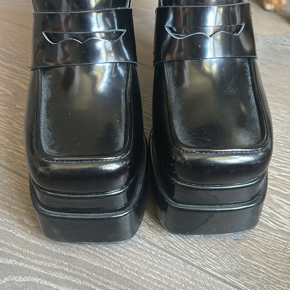 ❌SOLD Black Jeffrey Campbell Patent Loafers Platforms 8 - Picture 3 of 9